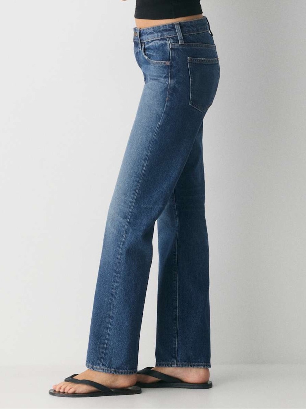 Denim Forum Sharon mid rise straight jeans size 28